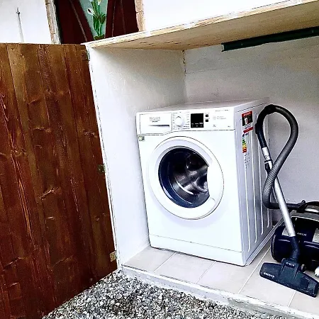 Apartamento Monolocale Deluxe A 2,7 Km Dal Mare Per 2 Persone *