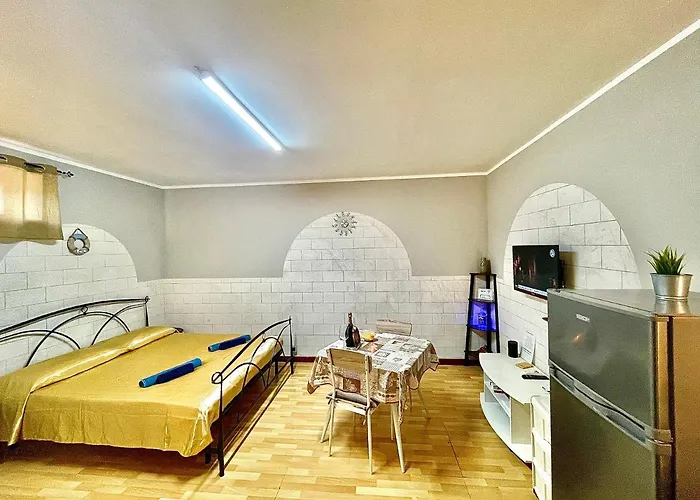 Monolocale Deluxe A 2,7 Km Dal Mare Per 2 Persone Apartamento Siderno