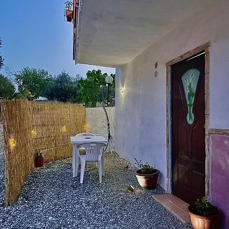 Monolocale Deluxe A 2,7 Km Dal Mare Per 2 Persone Apartman